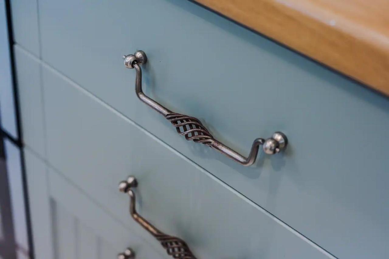 Pass The Keys Old Trafford 4-bedroom Retreat Near United & Centre - Family-friendly Манчестер