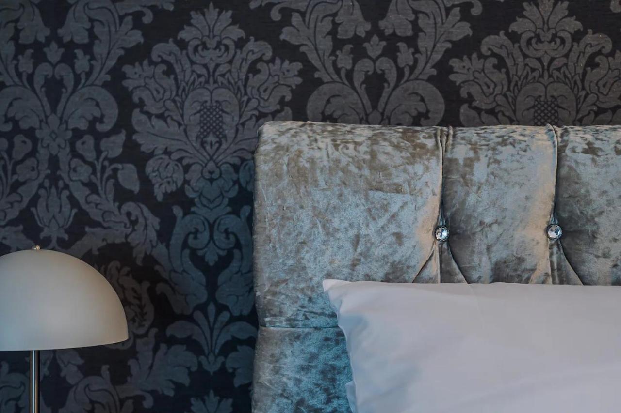Дом отдыха Pass The Keys Old Trafford 4-bedroom Retreat Near United & Centre - Family-friendly *