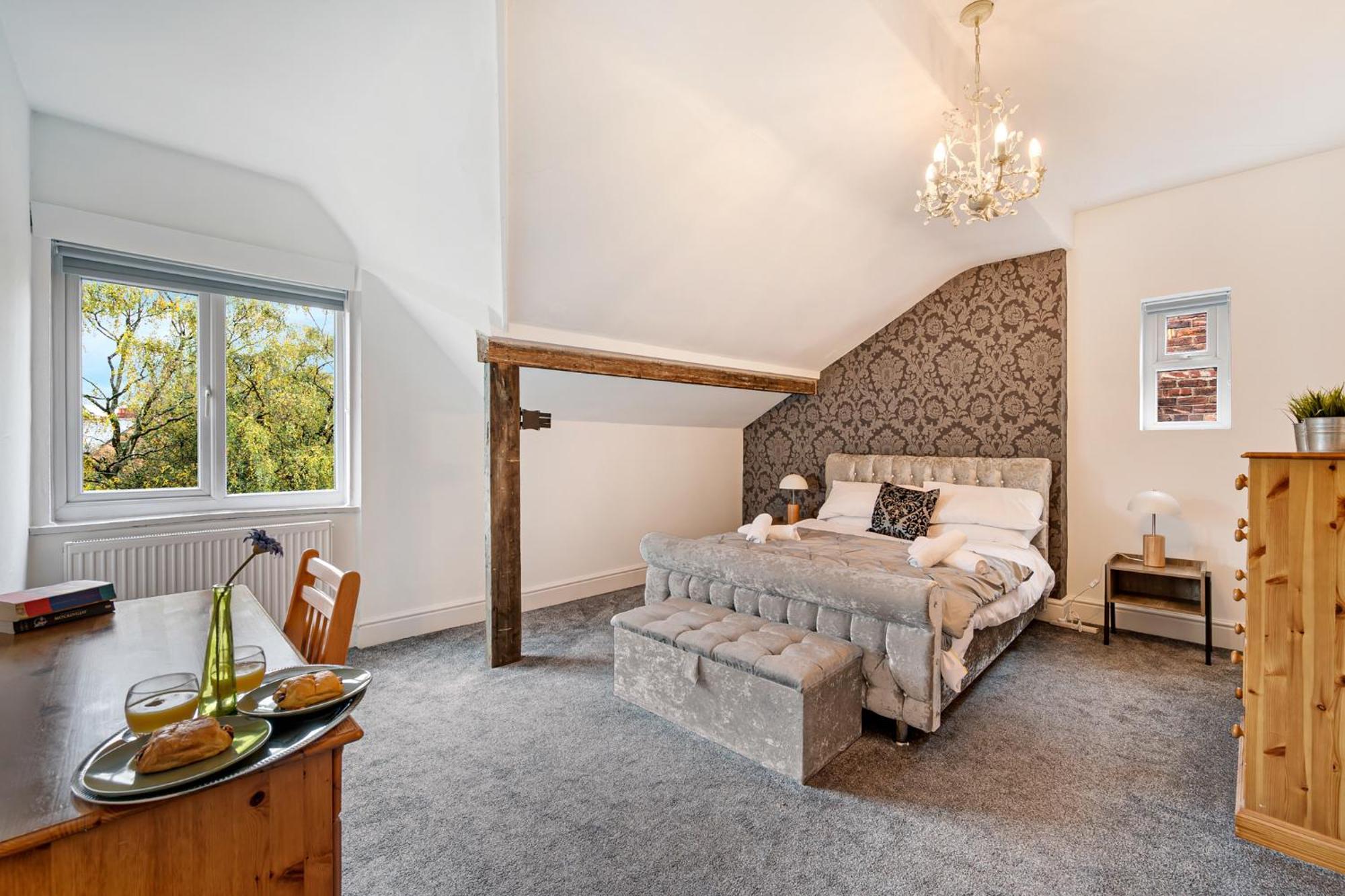 Pass The Keys Old Trafford 4-bedroom Retreat Near United & Centre - Family-friendly Дом отдыха *